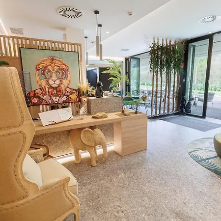 فندق Ecos Del Sella 3*